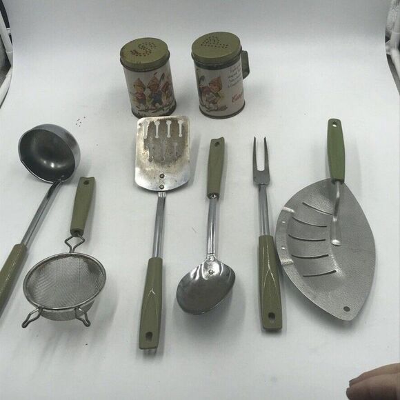 Vintage Chromium Plated Ekco USA Kitchen Utensil Lot Avocado Green Campbells S&P - Picture 2 of 12